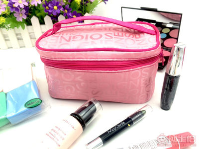 專(zhuān)業(yè)訂制，品質(zhì)保障——義烏市阿康模具廠D1-3化妝包